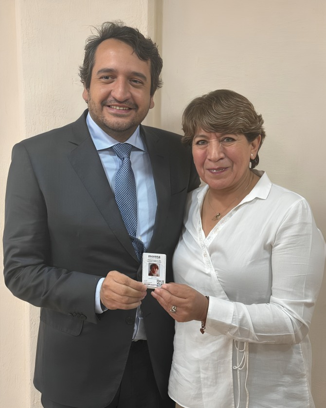 Delfina Gómez se afilia a Morena