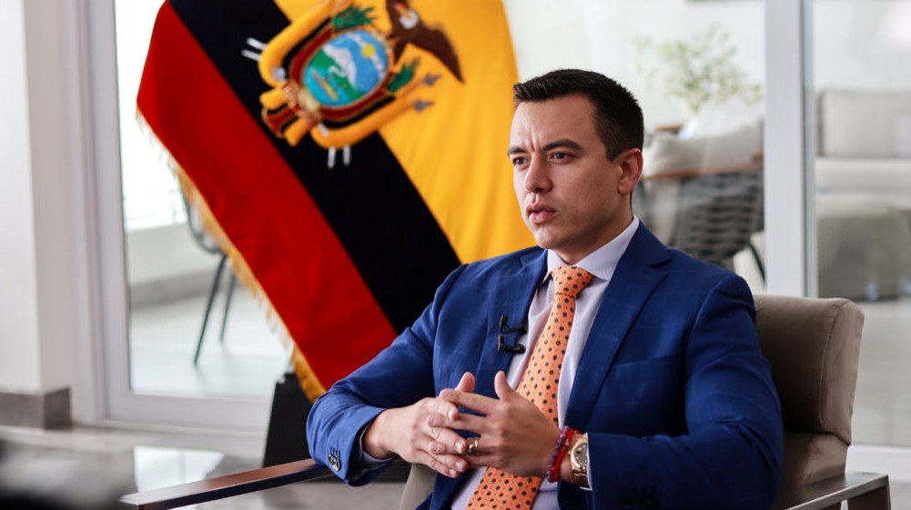 Ecuador impone aranceles a México