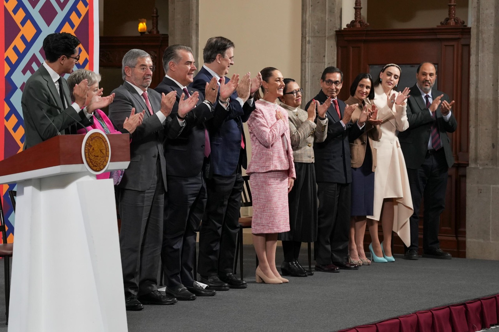 Empresarios aplauden a Sheinbaum