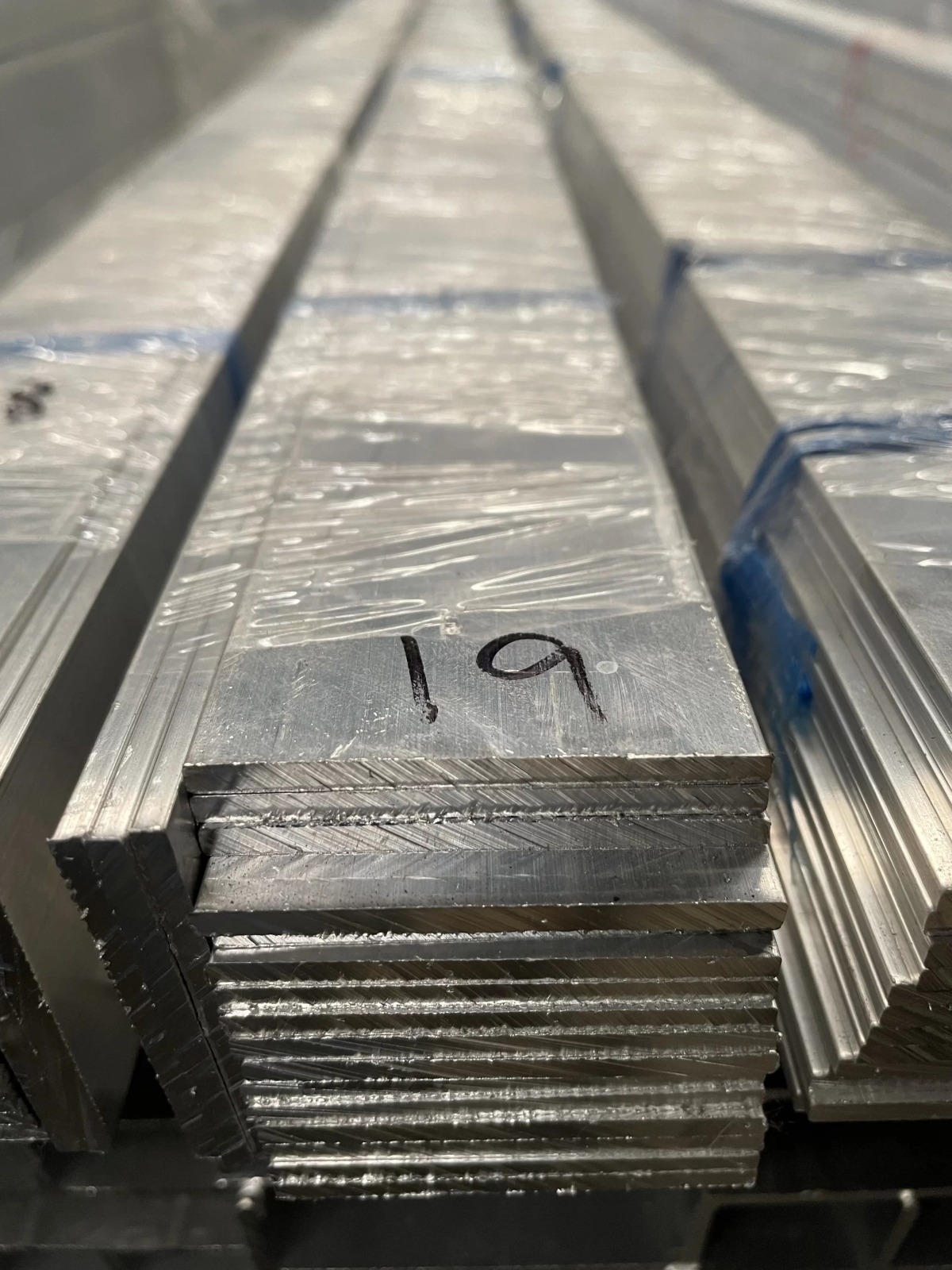 EU acusa a México de usar aluminio chino para venderle productos a Eu