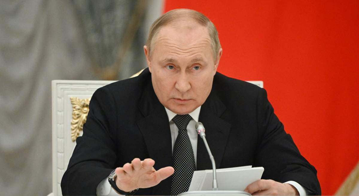 Putin invita a México a su mercado de divisas