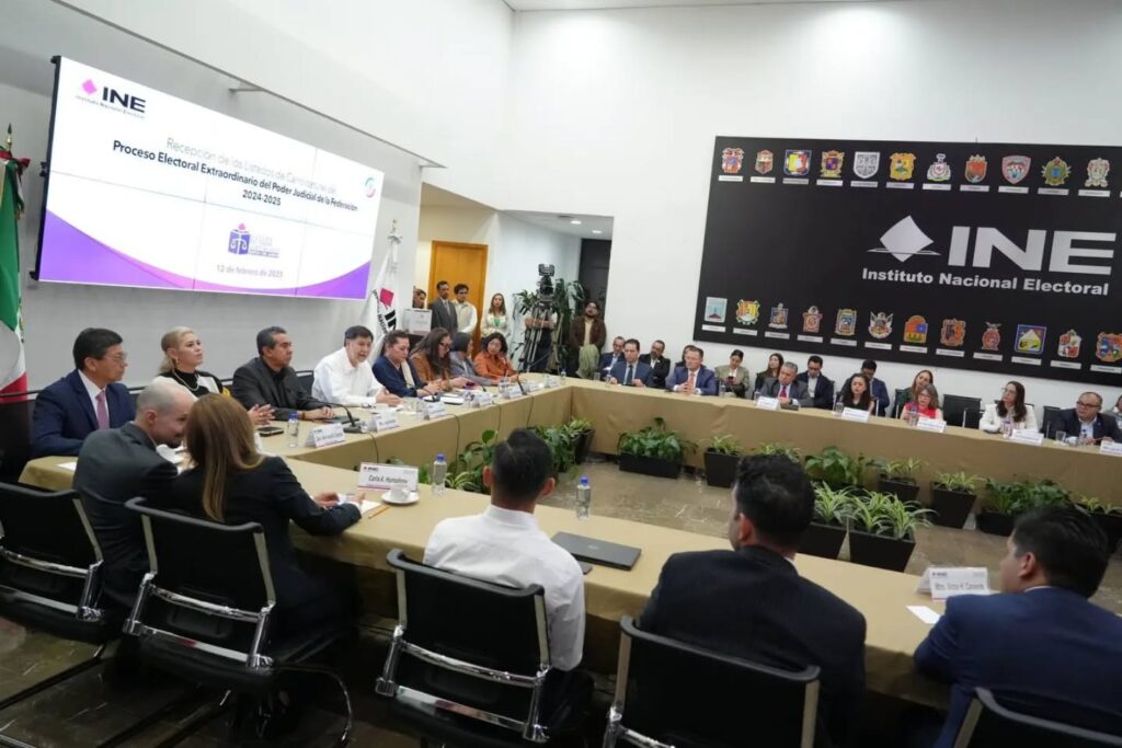 Senado ceremonia entrega de listas
