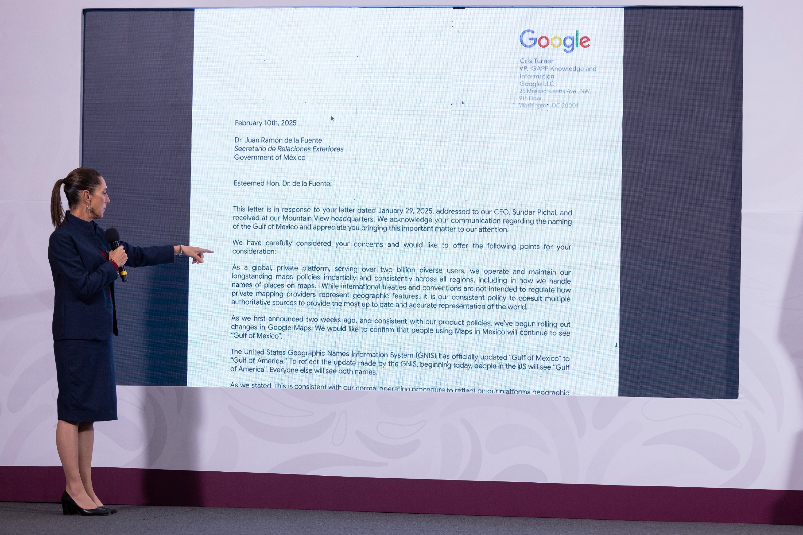 Sheinbaum comparte carta a Google