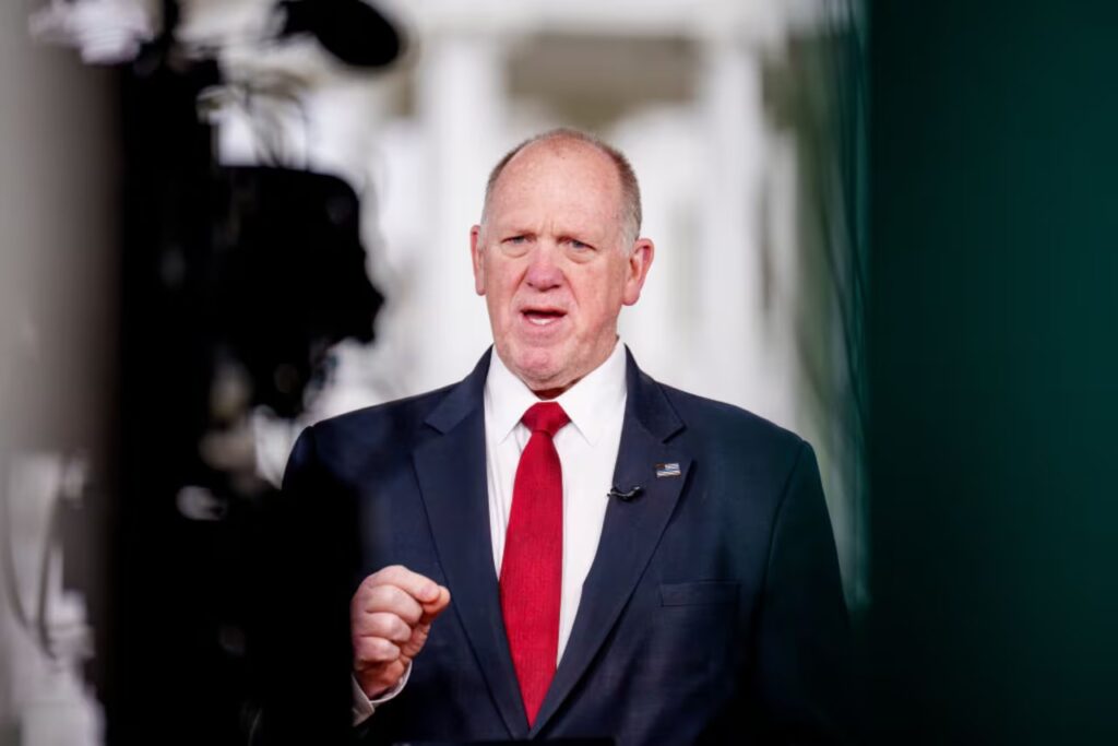 Tom Homan contra el Papa Francisco
