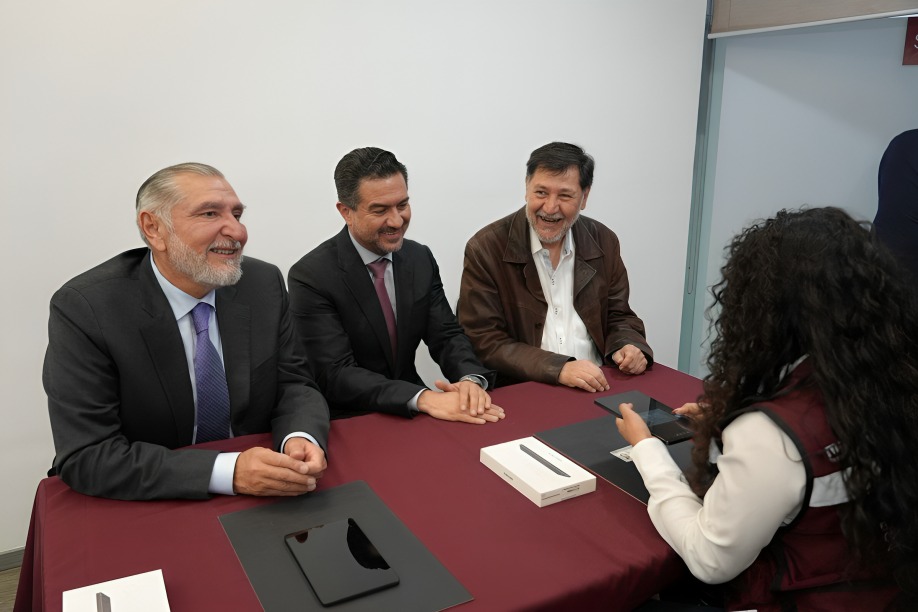 Yunes Márquez confirma afiliación a Morena