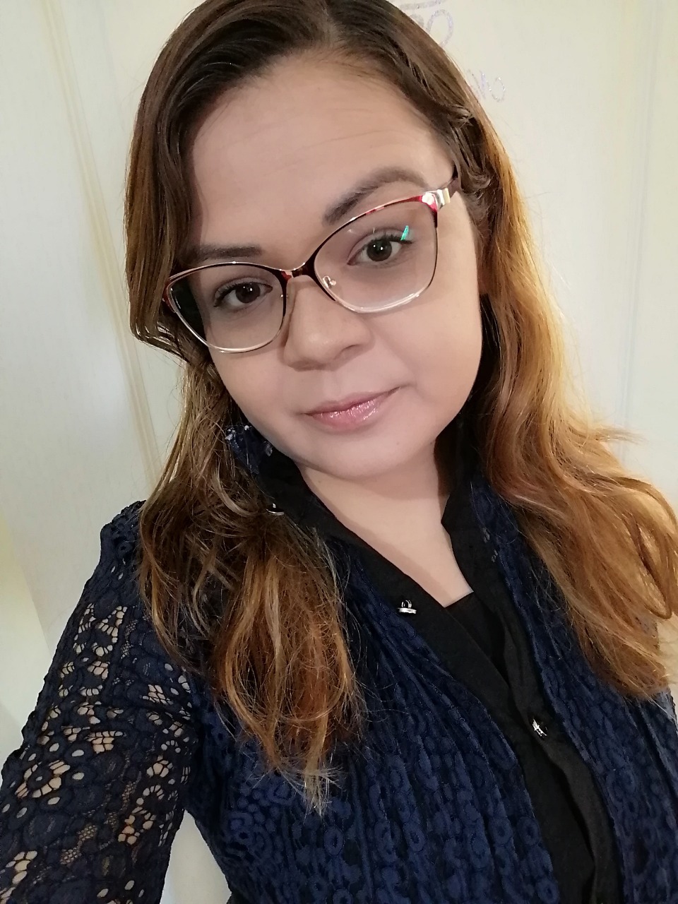 Betzabeth Almazán Morales