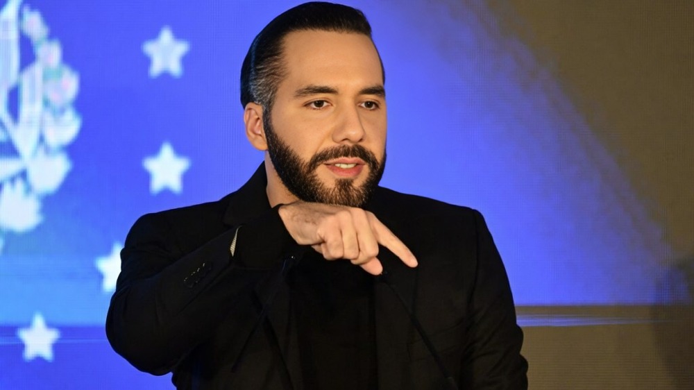 Tremendo ridículo hizo el presidente Bukele al preguntarle a Grok