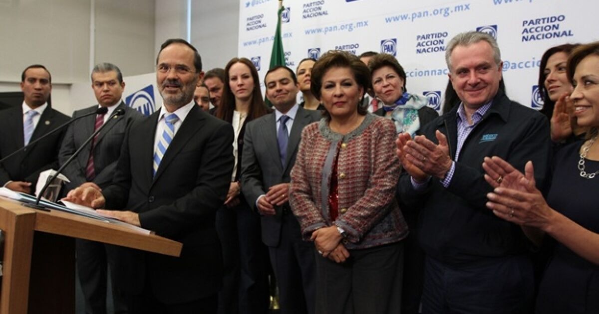 Cercanía de Isabel Miranda de Wallace a Calderón