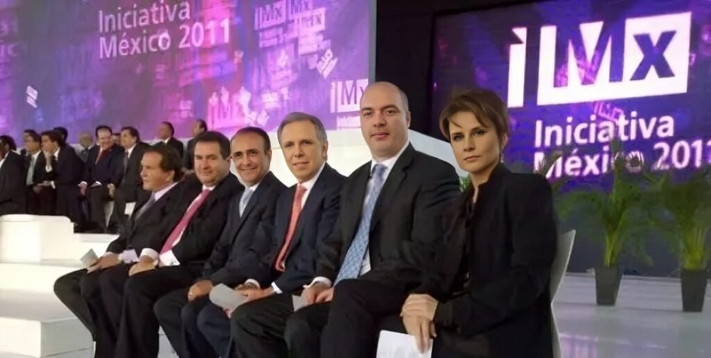 Claudio X invitó a suscribir pacto prensa