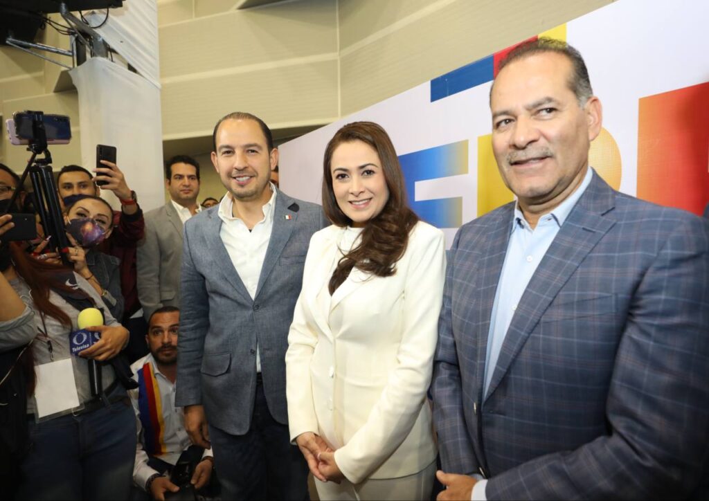 Foto de Tere Jiménez con Martín Orozco