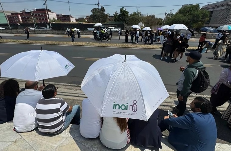 INAI trabajadores