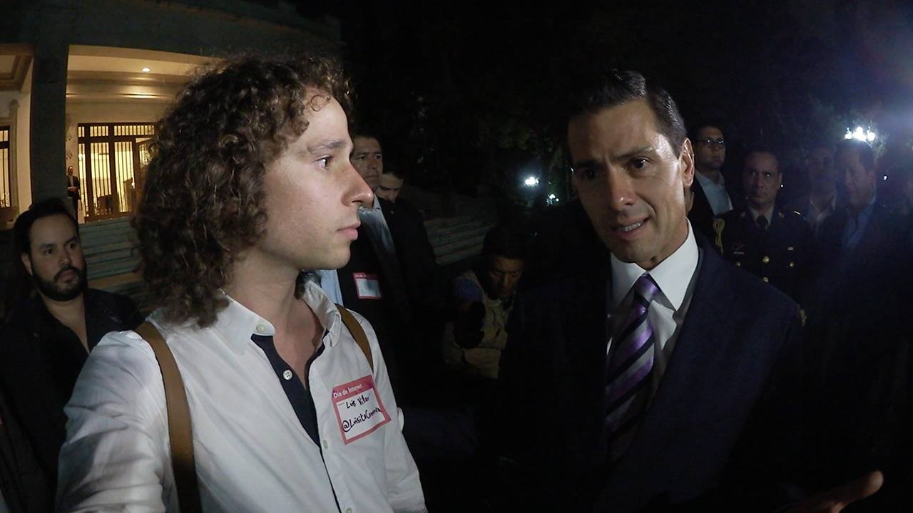 Luisito Comunica y EPN