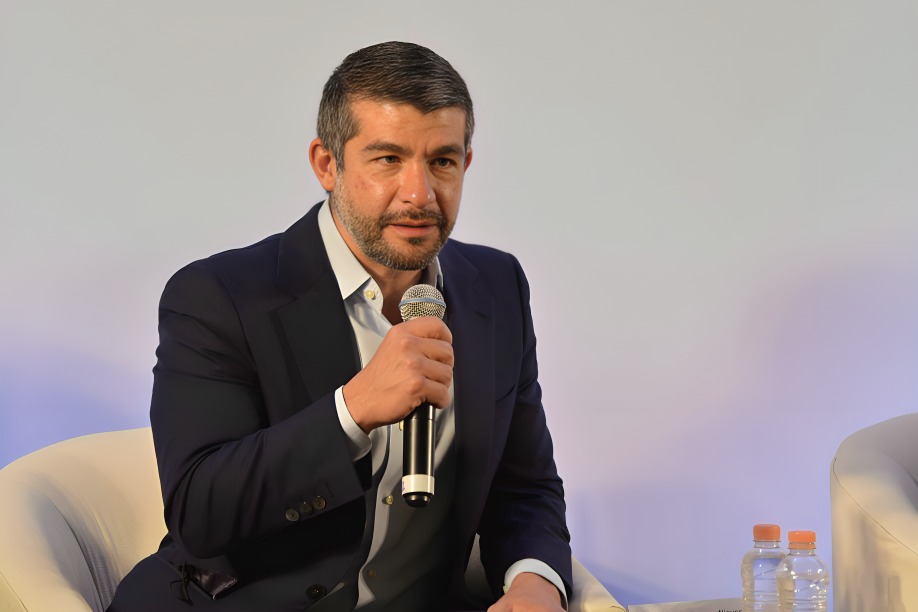 ¿Por qué denunciaron a Mauricio Tabe?