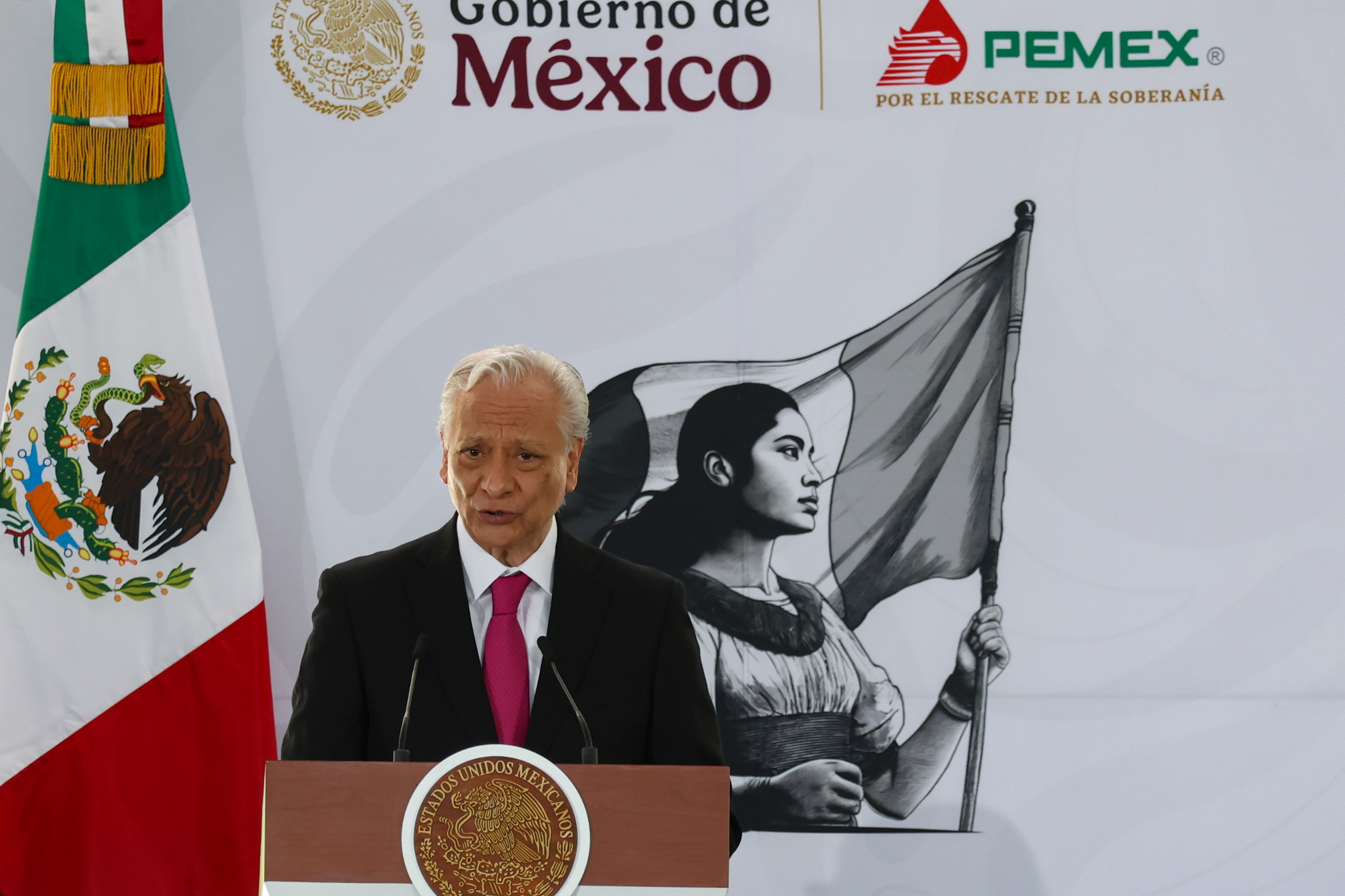 Reforma energética beneficiará a Pemex y CFE 