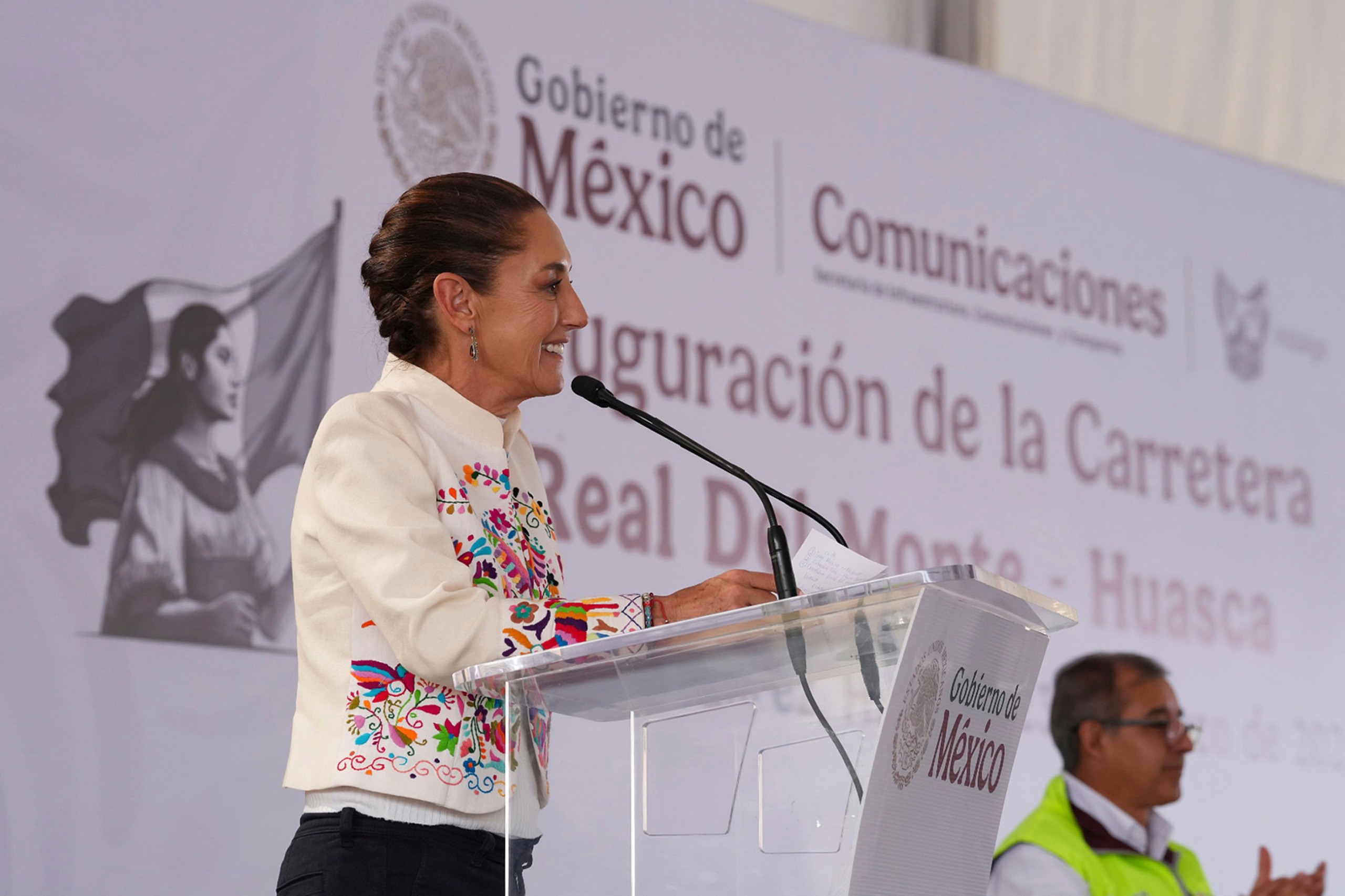 Sheinbaum inaugurar carretera Real del Monte-Huasca