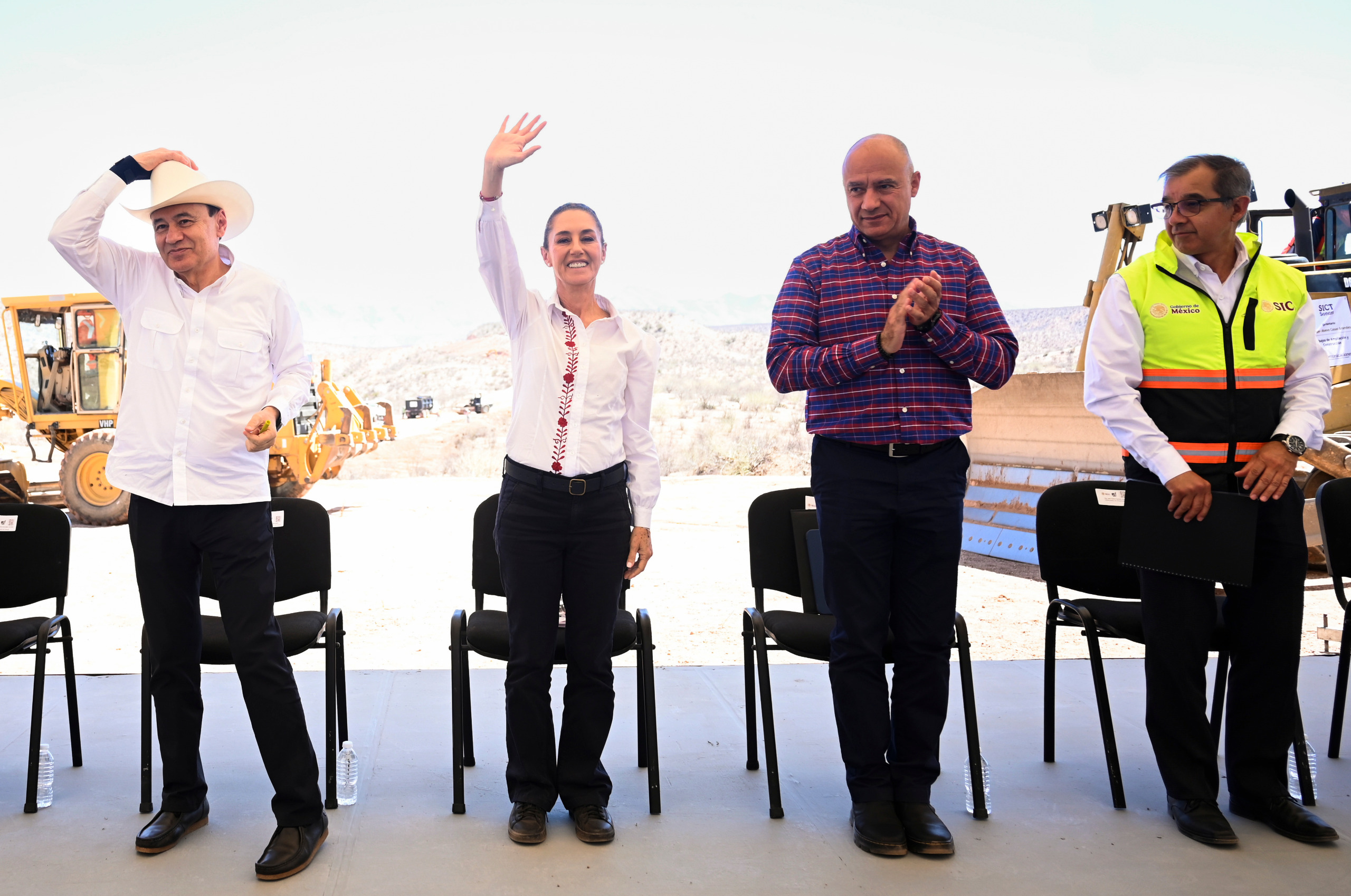 Sheinbaum recuerda que junio se renovará al PJF