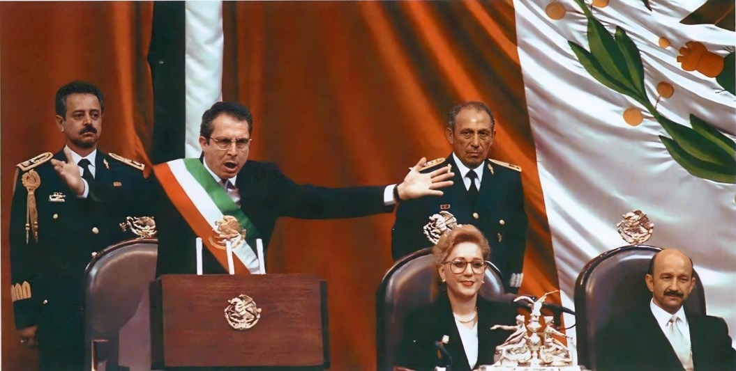 Ernesto Zedillo en su toma de posesión en 1988