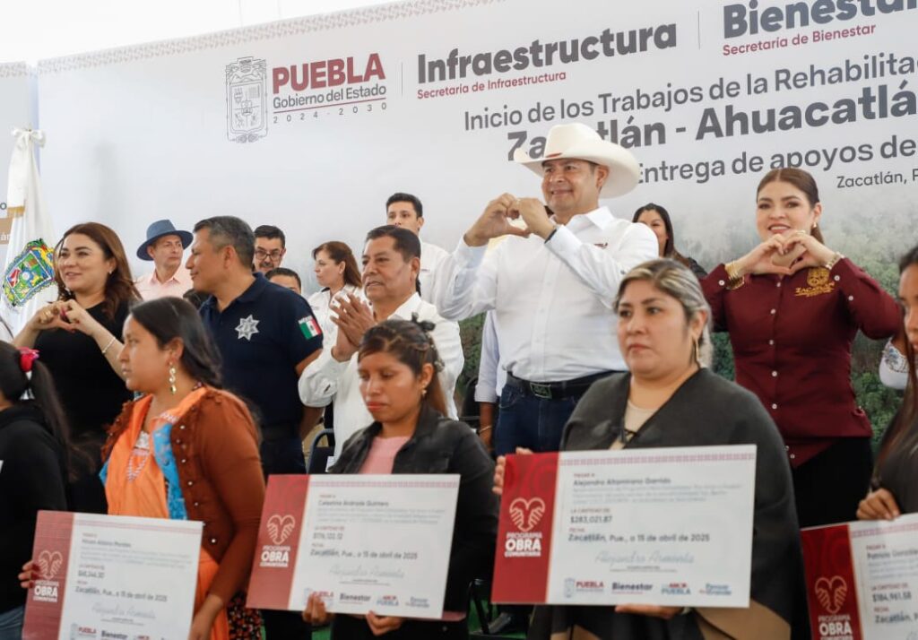 Armenta entrega de apoyos