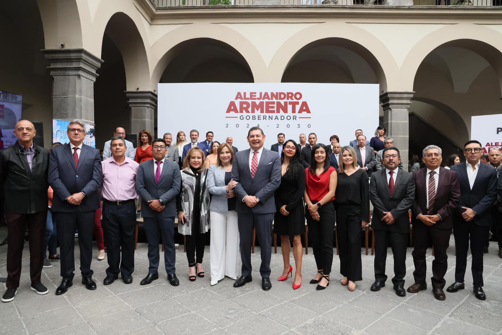 Armenta programa financiero mujeres