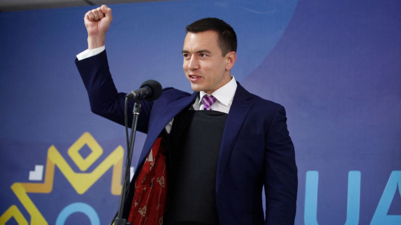 Daniel Noboa consigue reelección teniendo el poder en sus manos