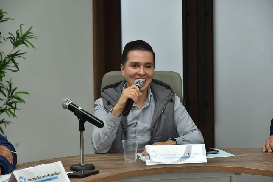 Investigan a Víctor Manuel Mendoza Acevedo
