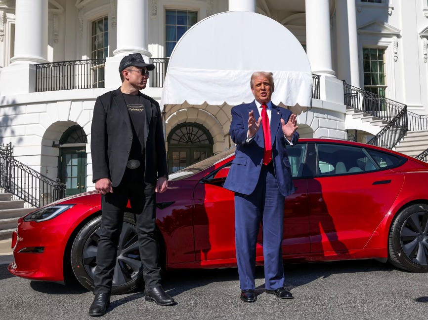 Fortuna de Elon Musk se desploma