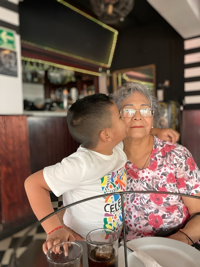 Jueza atenta contra menor de edad
