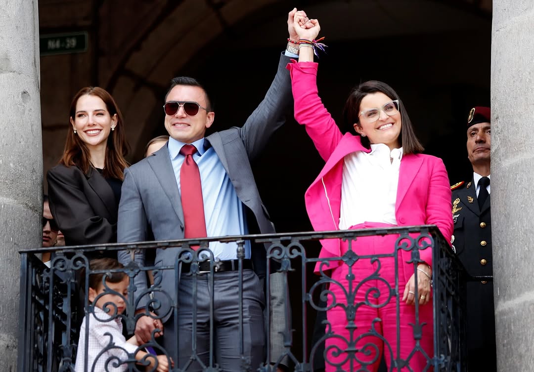 Noboa abre puertas a tropas de EU para "combatir el crimen"