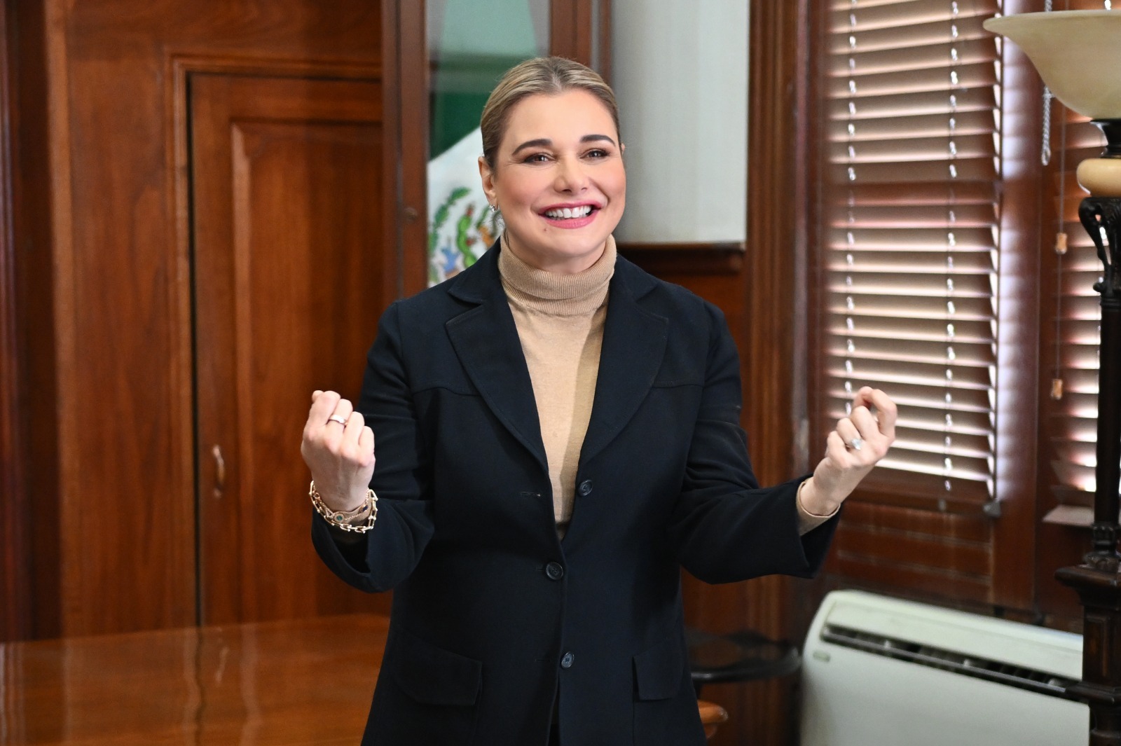 Recuerdan que Maru Campos derrochó recursos de asesoría política
