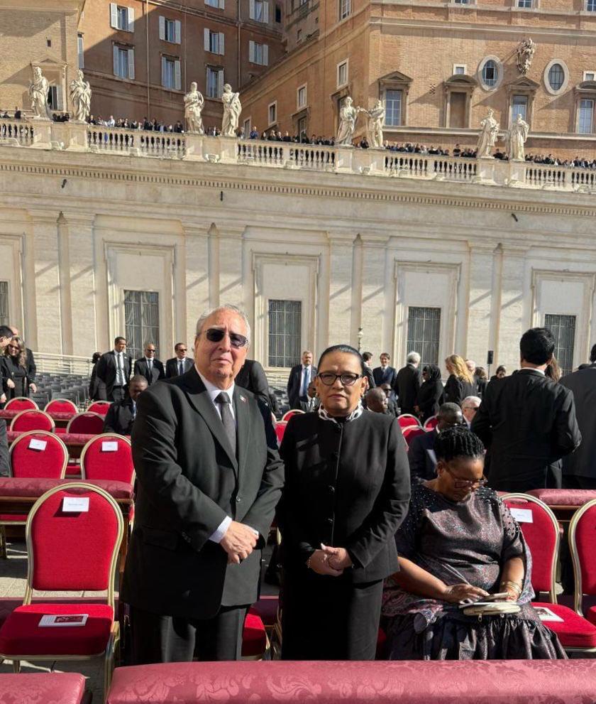 Rosa Icela papa Francisco