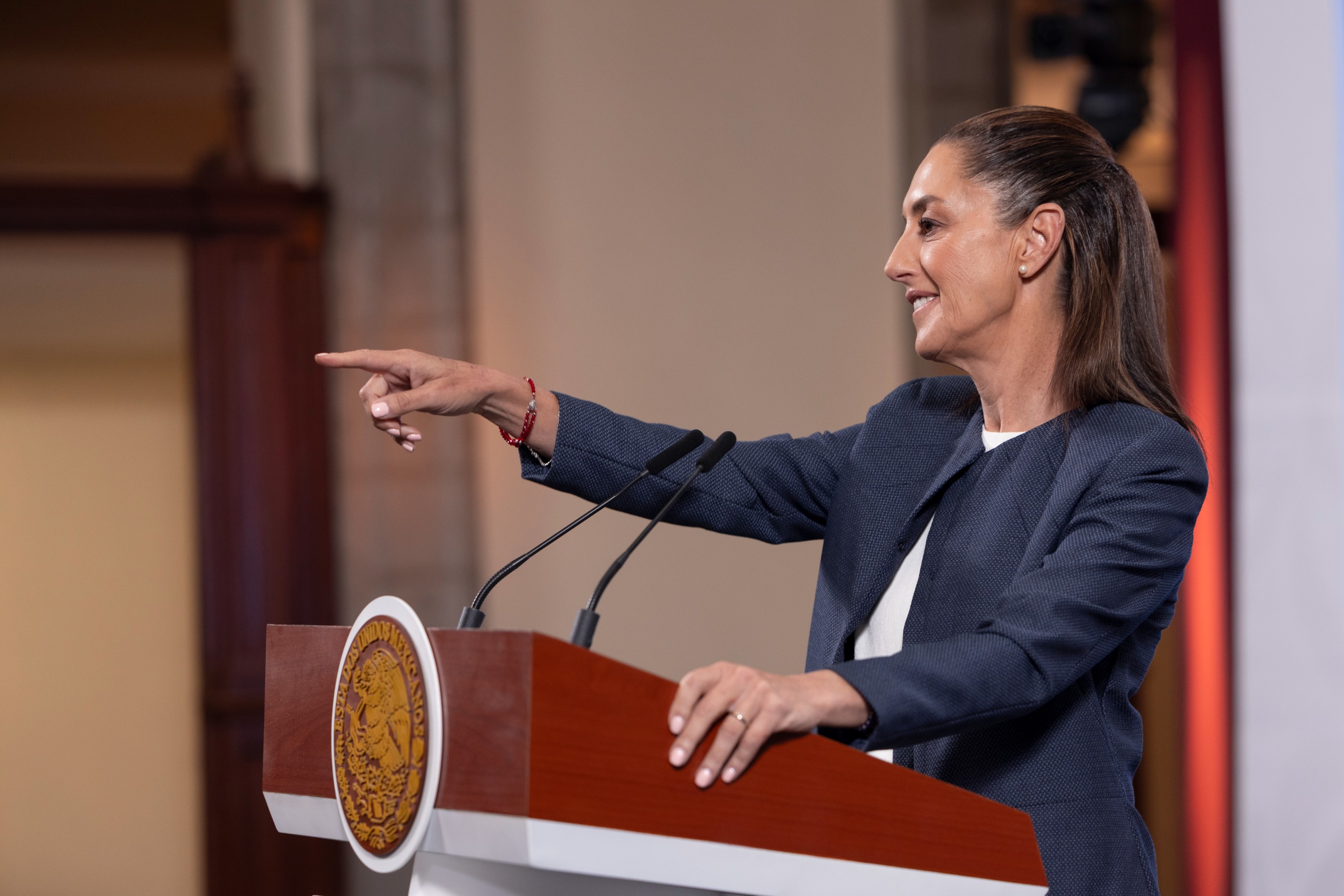 Sheinbaum condena violencia en concierto de Luis R. Conriquez