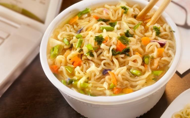Sopas instántaneas ganan terreno en comercio de México