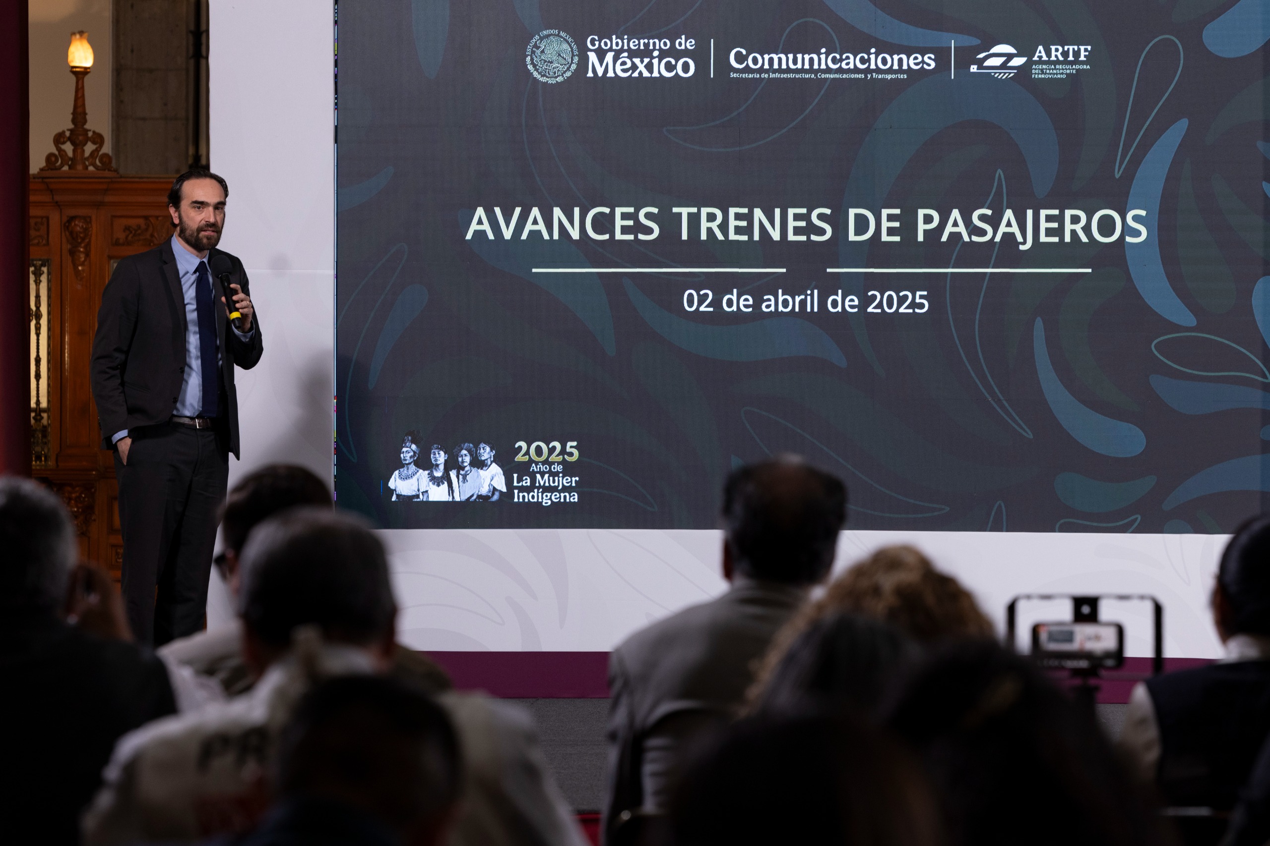 Trenes de pasajeros avances