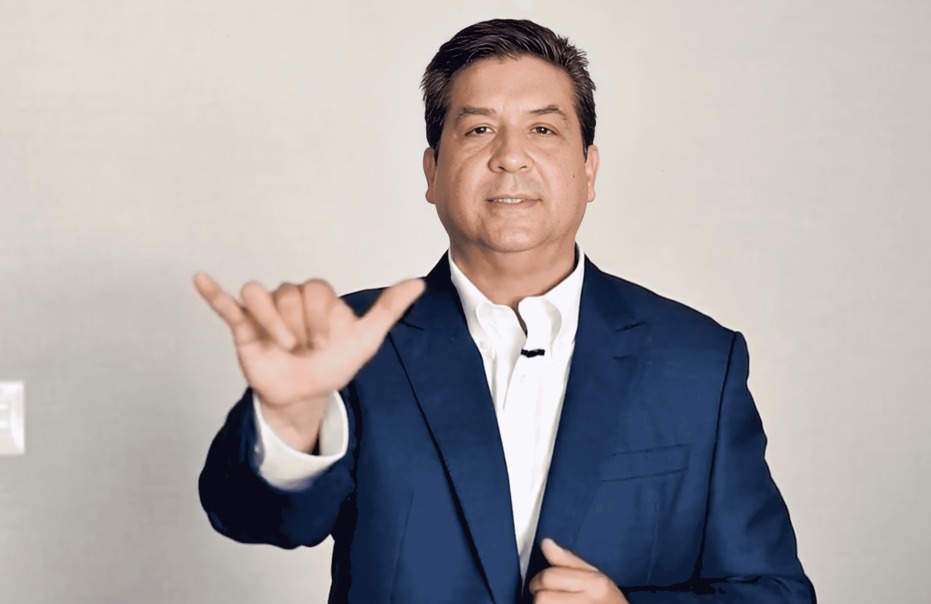 Tribunal revoca seguridad persona a Cabeza de Vaca