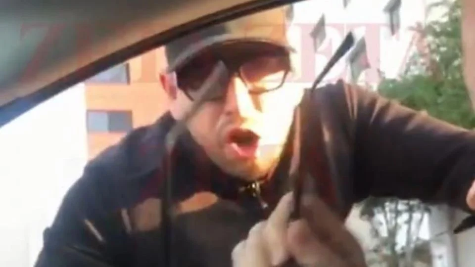 Agresor de Kiko Vega