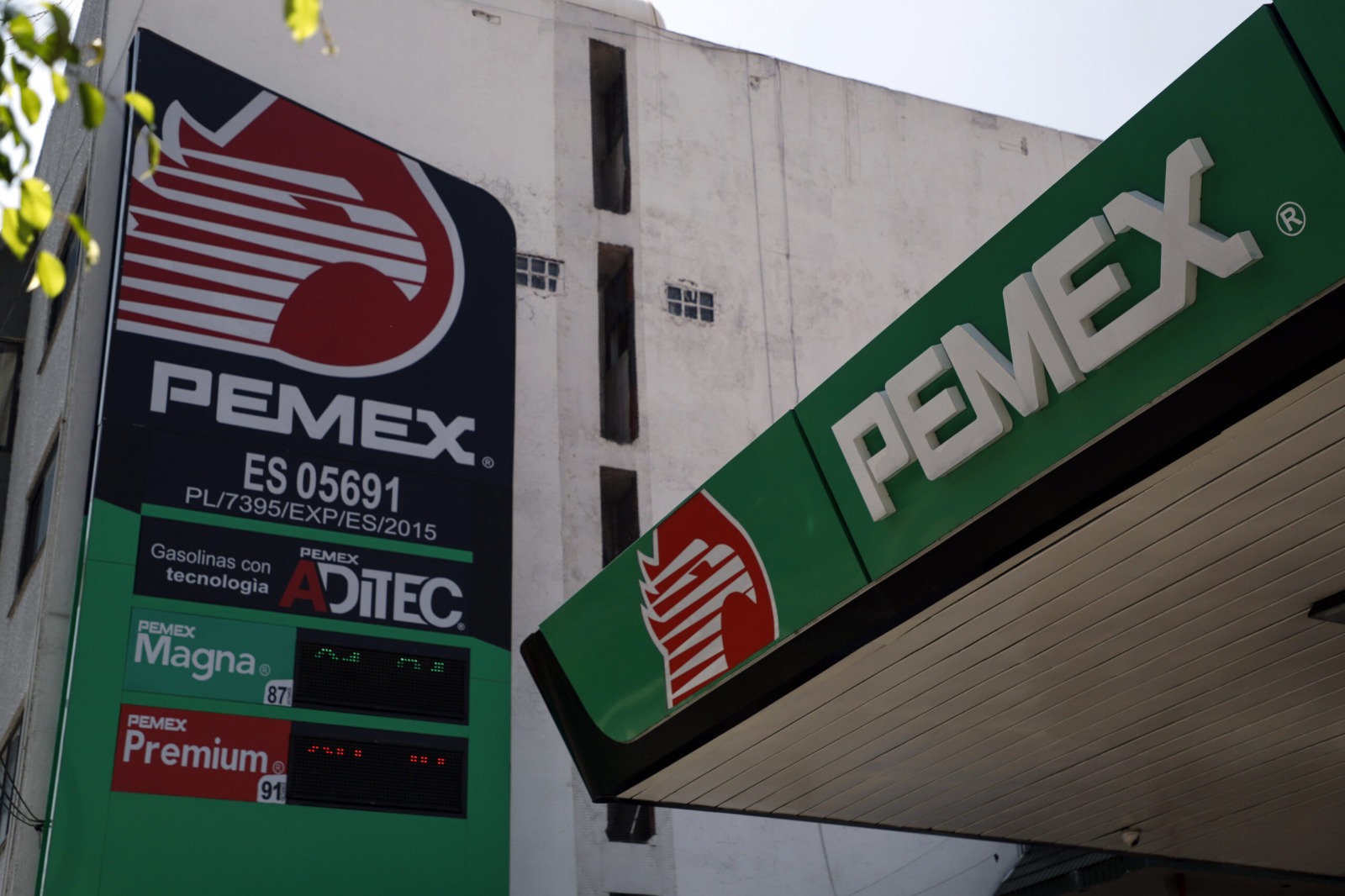 Bancos ven con buenos ojos los pagos de Pemex a deuda