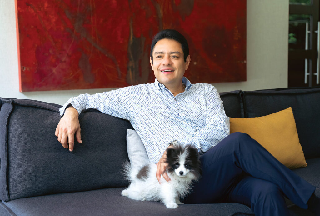 José Luis Salinas, Pollo Feliz