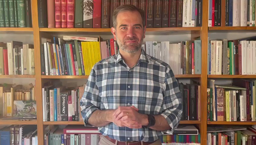 Lorenzo Córdova cuestiona legitimidad de elección judicial