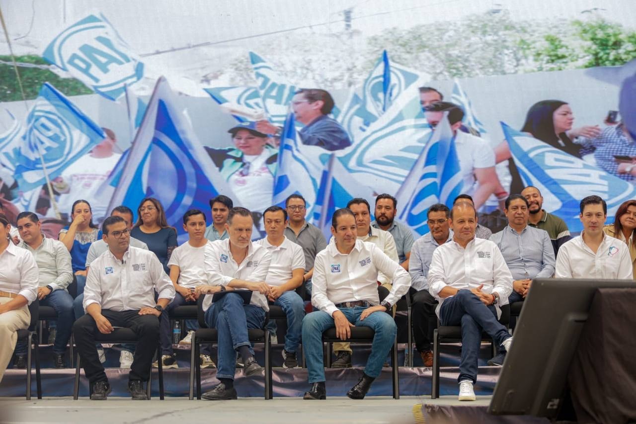 Mauricio Kuri se posiciona contra programas sociales