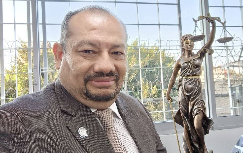 MP Ayotzinapa busca ser ministro