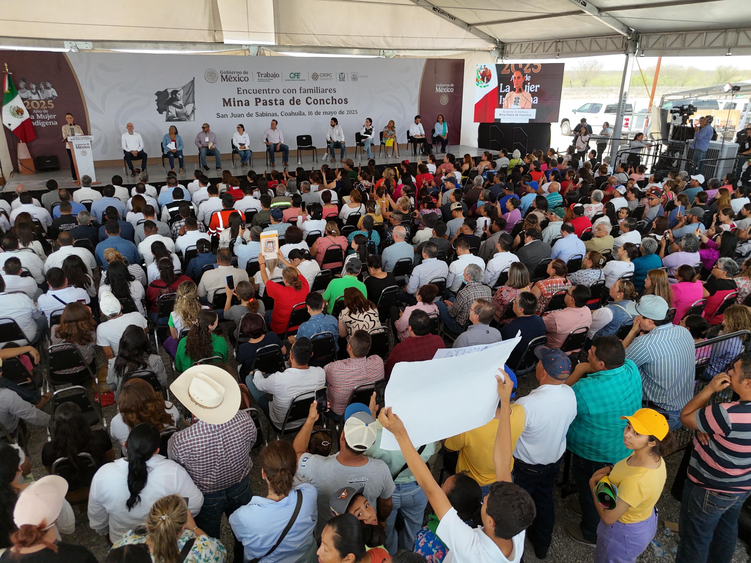 Sheinbaum refrenda su compromiso con familiares de víctimas