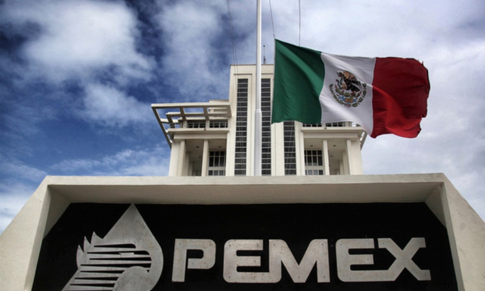 Pemex cumple responsabilidades ante bancos
