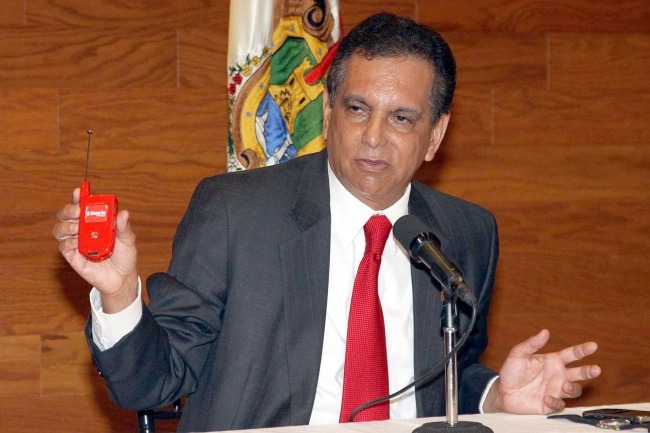 Priistas despiden a Fidel Herrera
