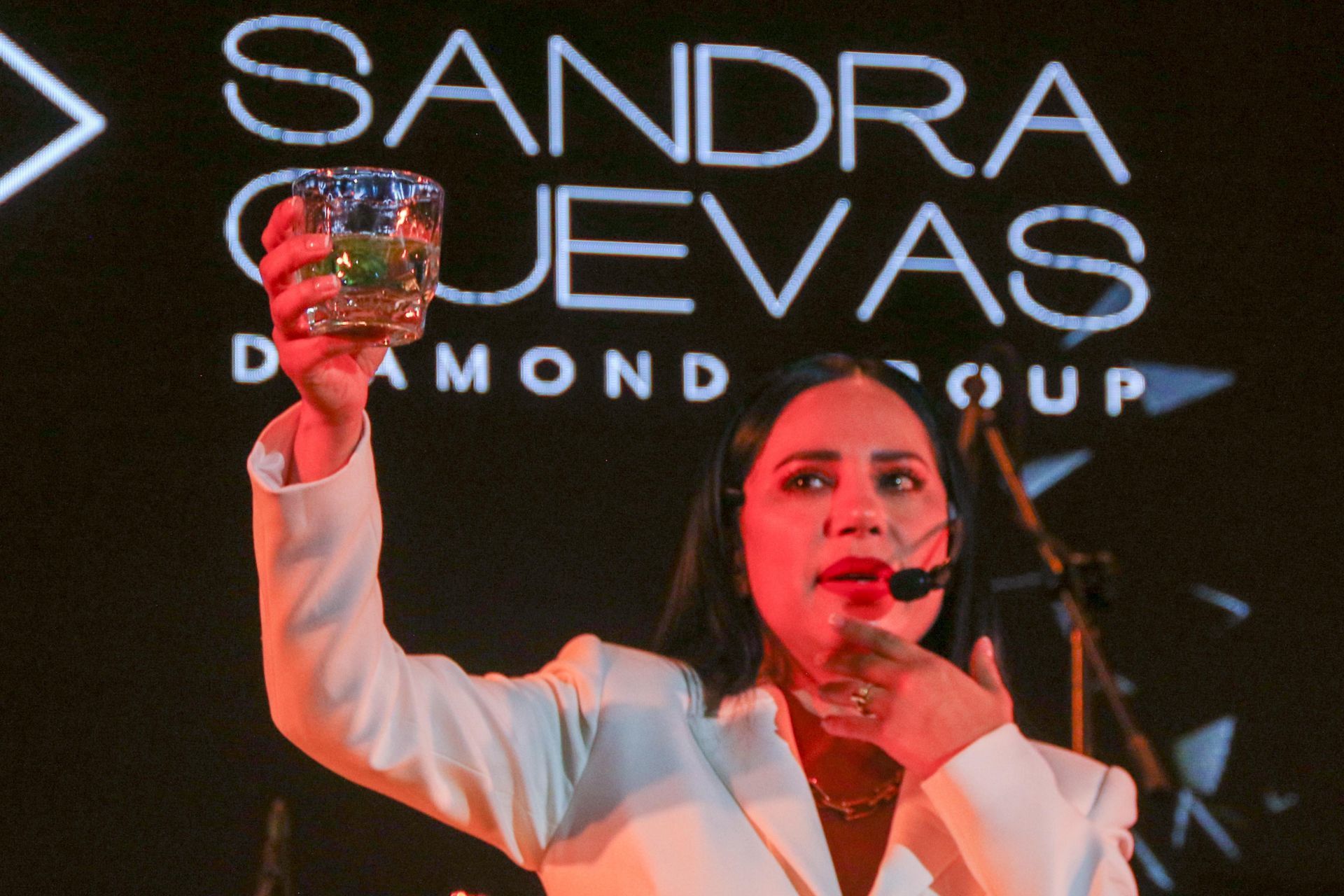 Sandra Cuevas acusaciones