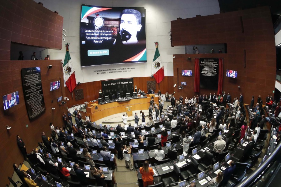 Senado rechaza aranceles a remesas