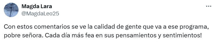 Usuarios tunden a Laura Zapata