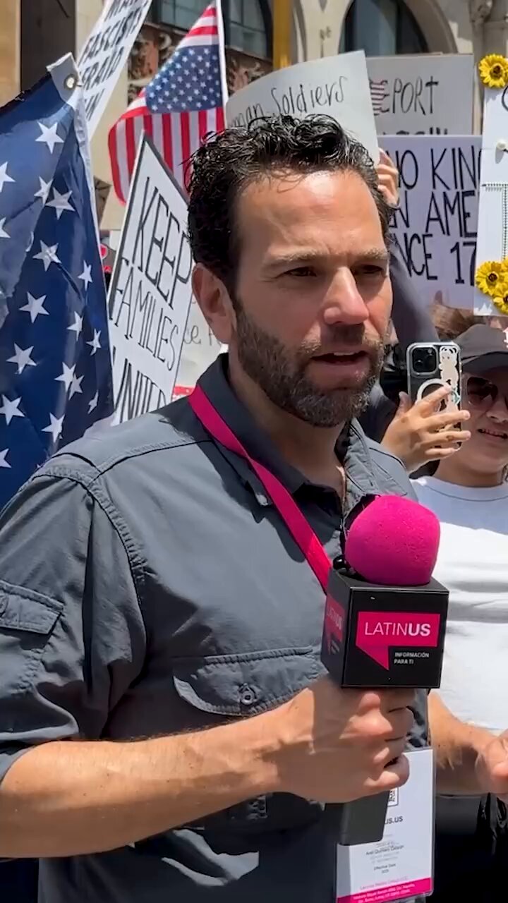 Carlos Loret montaje en California 