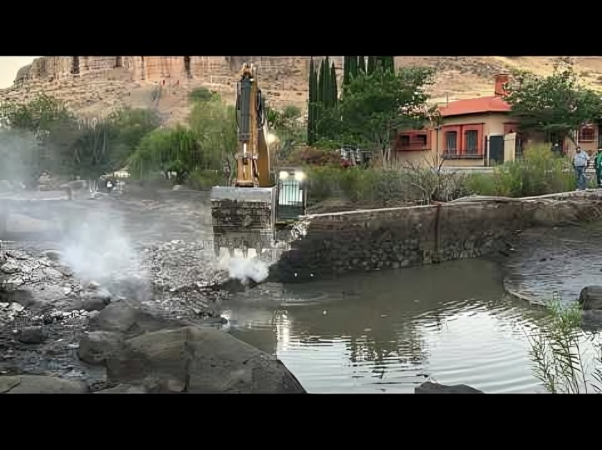 Conagua destruye presas de César Duarte