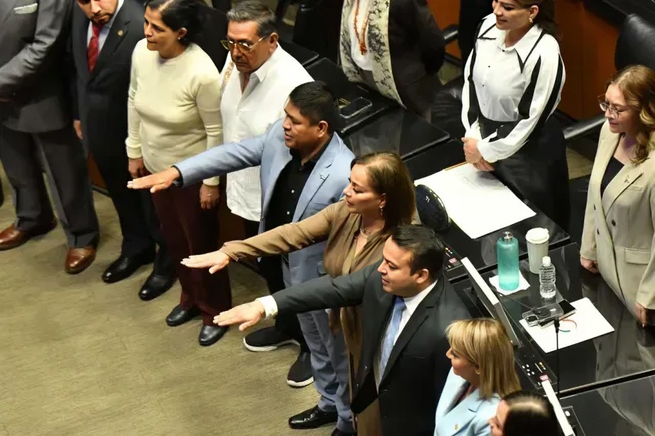 Erasmo Catarino entra como suplente al Senado
