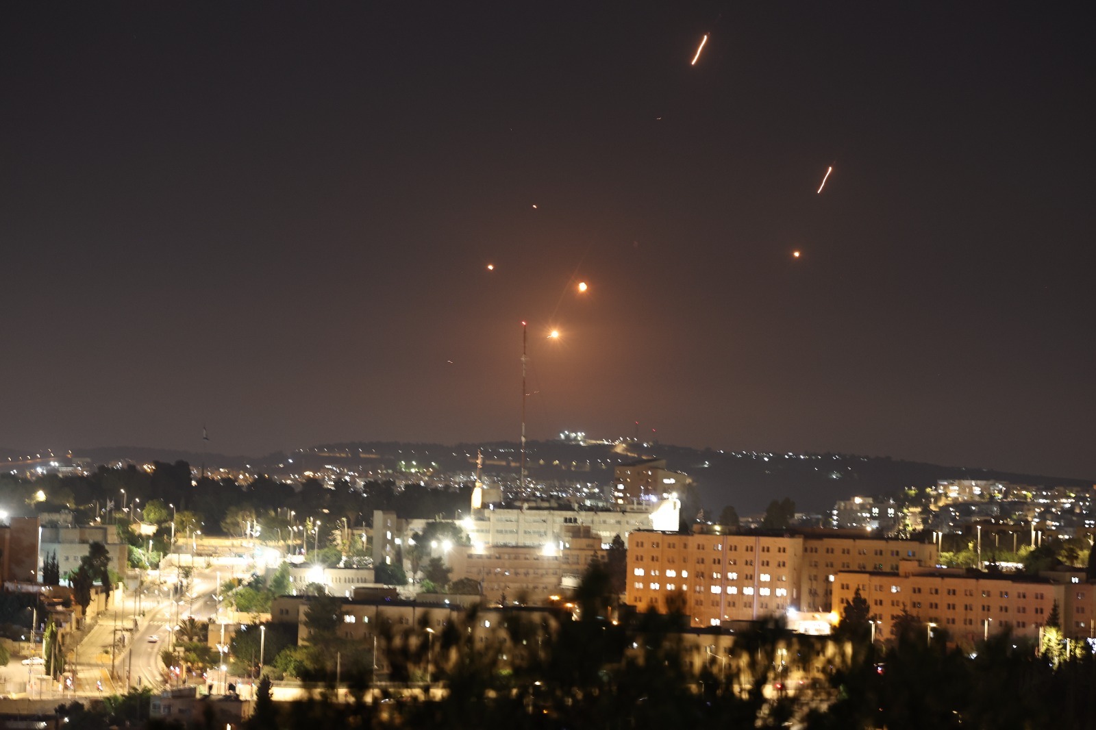 Irán contraataca a Israel 